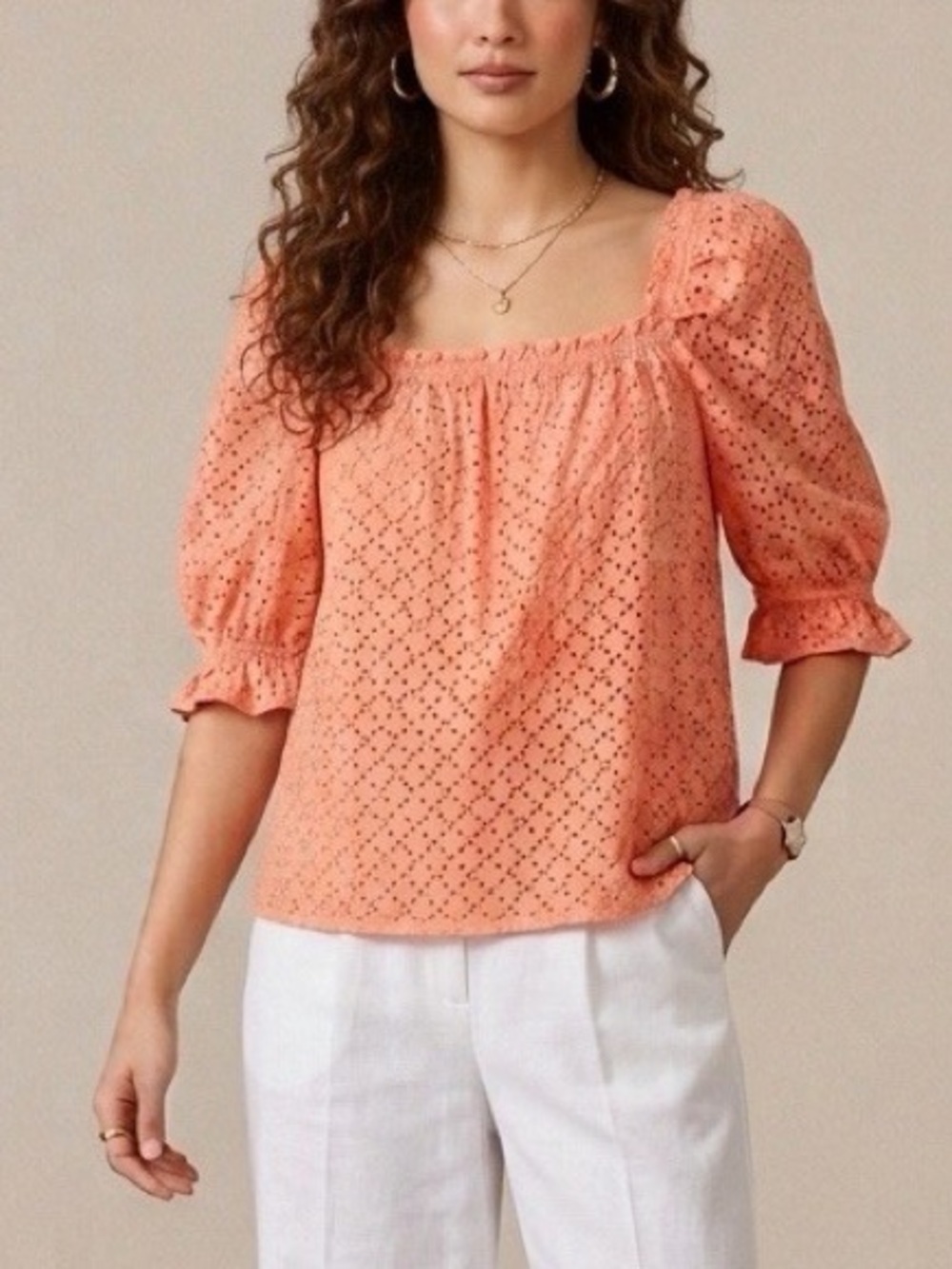Tuckernuck Pomander Place Women’s Small Eyelet Iris Blouse Coral Puff Sleeve